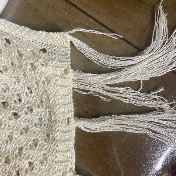 LuLaRoe one size Cream button up shawl- - Picture 4 of 5